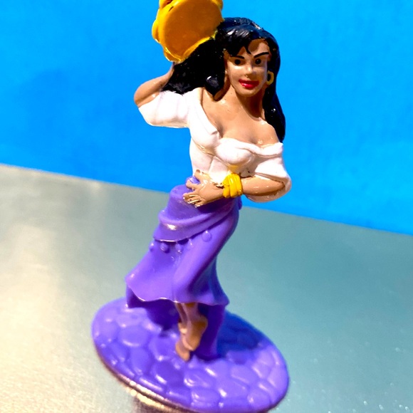 DISNEY VINTAGE 90s HUNCHBACK OF NOTRE DAME FROLLE PVC FIGURES BUNDLE OF 6 - Picture 8 of 13